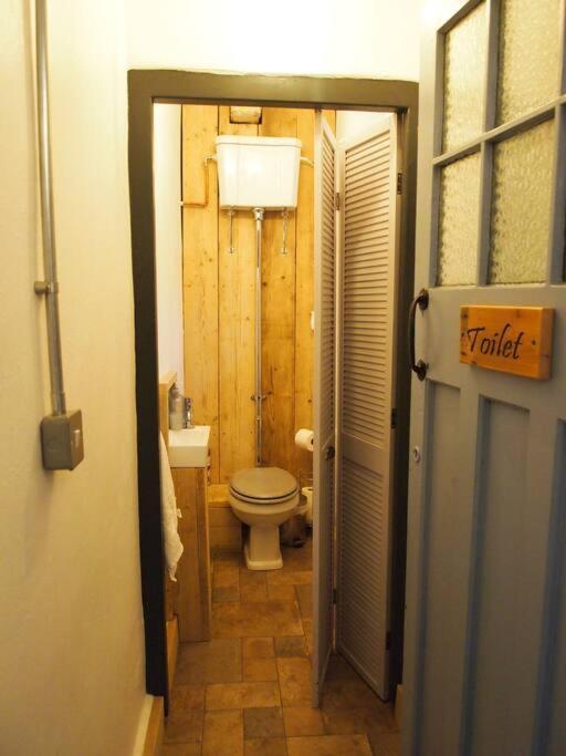 The Snug Apartment *
